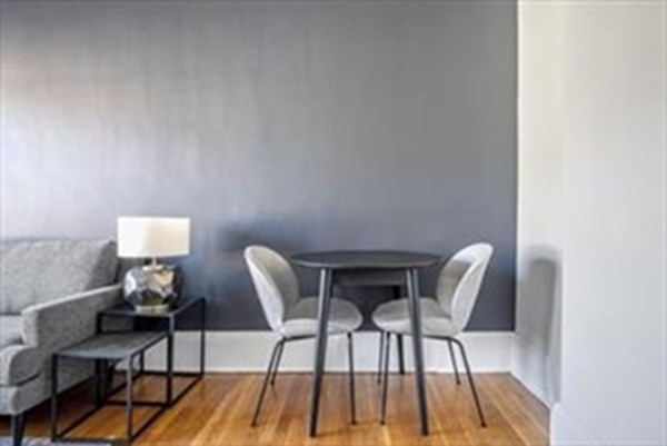 2 bed, 1 bath apartment for rent at 674 Washington St Unit 5, Aspinwall Hill — photo 4 of 12