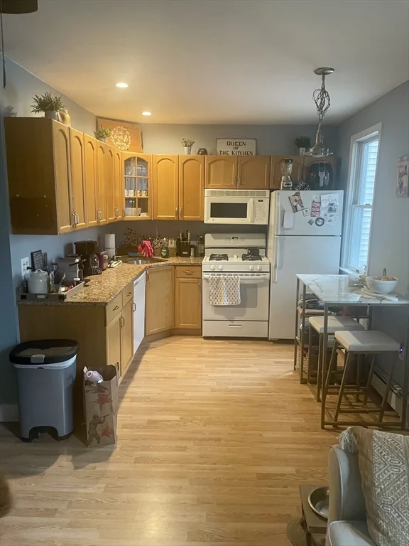2 bed, 1 bath apartment for rent at 675 2nd St Unit 2, South Boston — photo 3 of 10