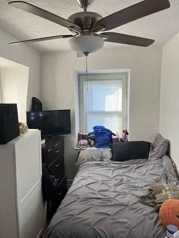 2 bed, 1 bath apartment for rent at 675 East 7th St Unit 3, South Boston — photo 6 of 7