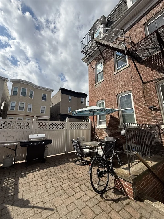 2 bed, 1 bath apartment for rent at 675 East 7th St Unit 2, South Boston — photo 10 of 16