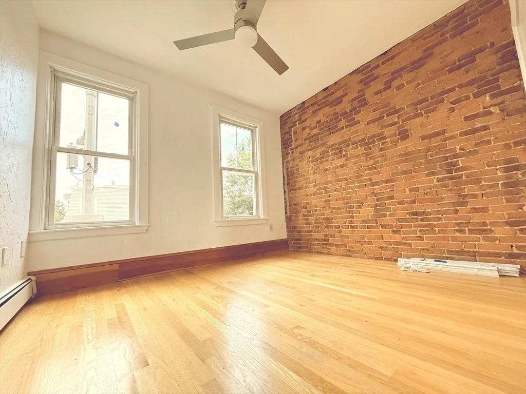 2 bed, 1 bath apartment for rent at 675 East 7th St Unit 2, South Boston — photo 11 of 16