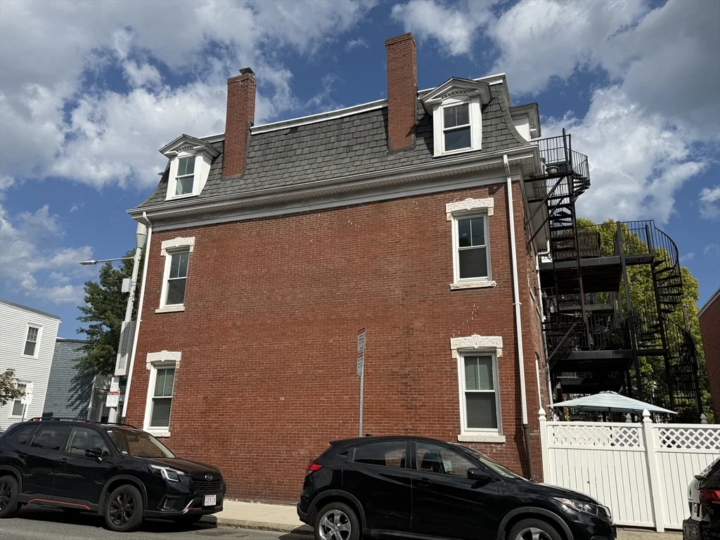 2 bed, 1 bath apartment for rent at 675 East 7th St Unit 2, South Boston — photo 16 of 16