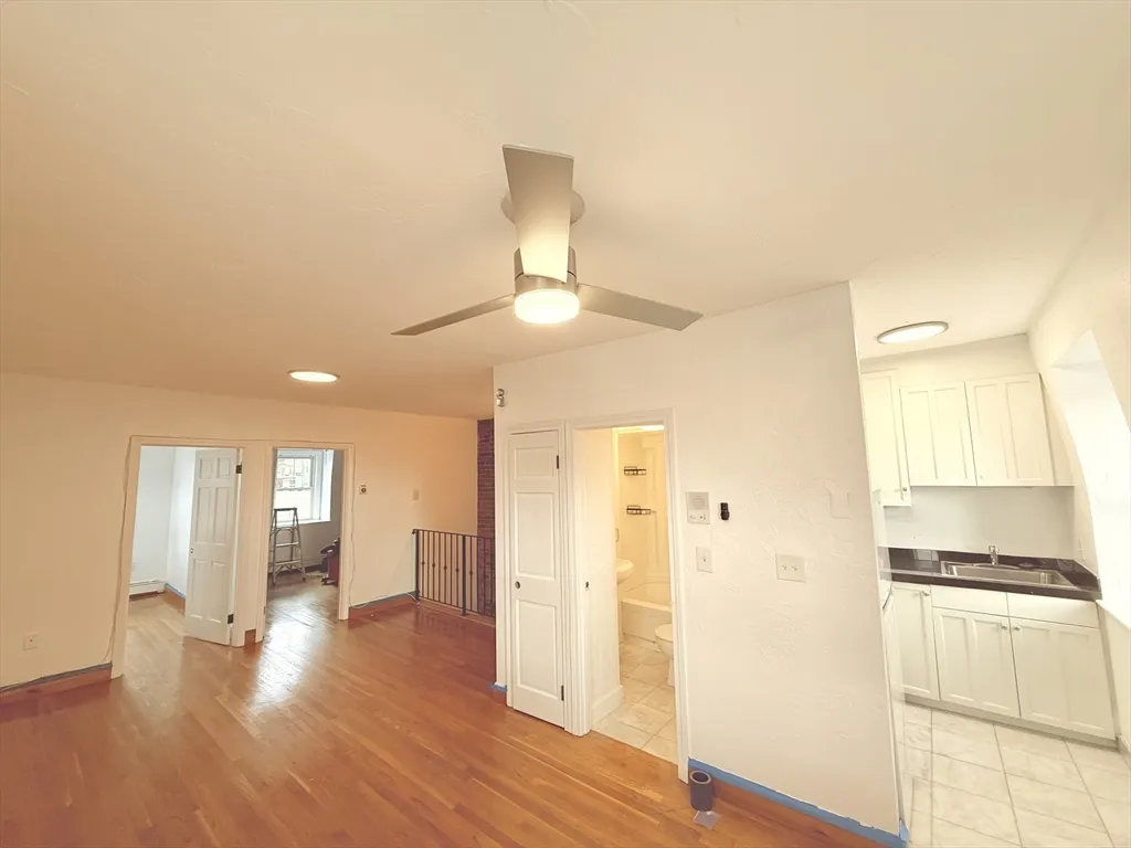 2 bed, 1 bath apartment for rent at 675 East 7th St Unit 3, South Boston — photo 7 of 14