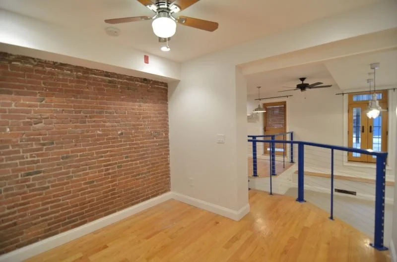 Studio bed, 1 bath apartment for rent at 676 Massachusetts Ave Unit 2, South End — photo 5 of 9