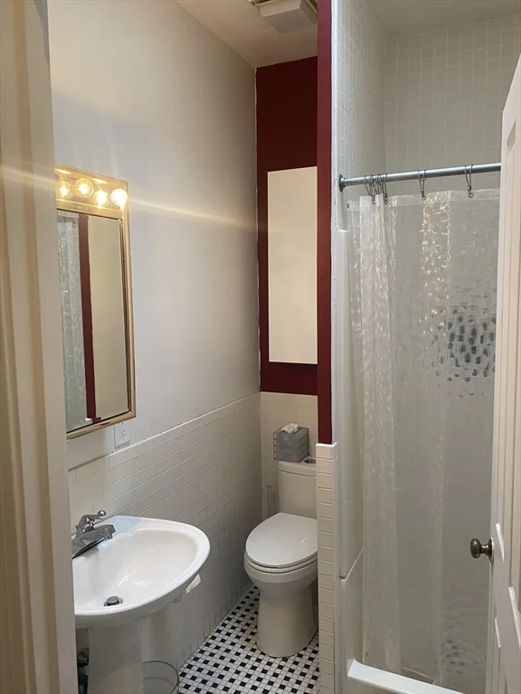 2 bed, 2 bath apartment for rent at 676 Massachusetts Ave Unit 6, South End — photo 8 of 16