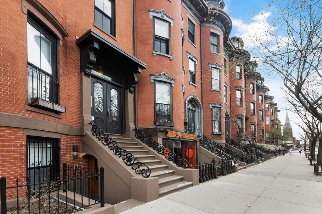 2 bed, 1 bath apartment for rent at 676 Tremont St Unit 5, South End — photo 26 of 27