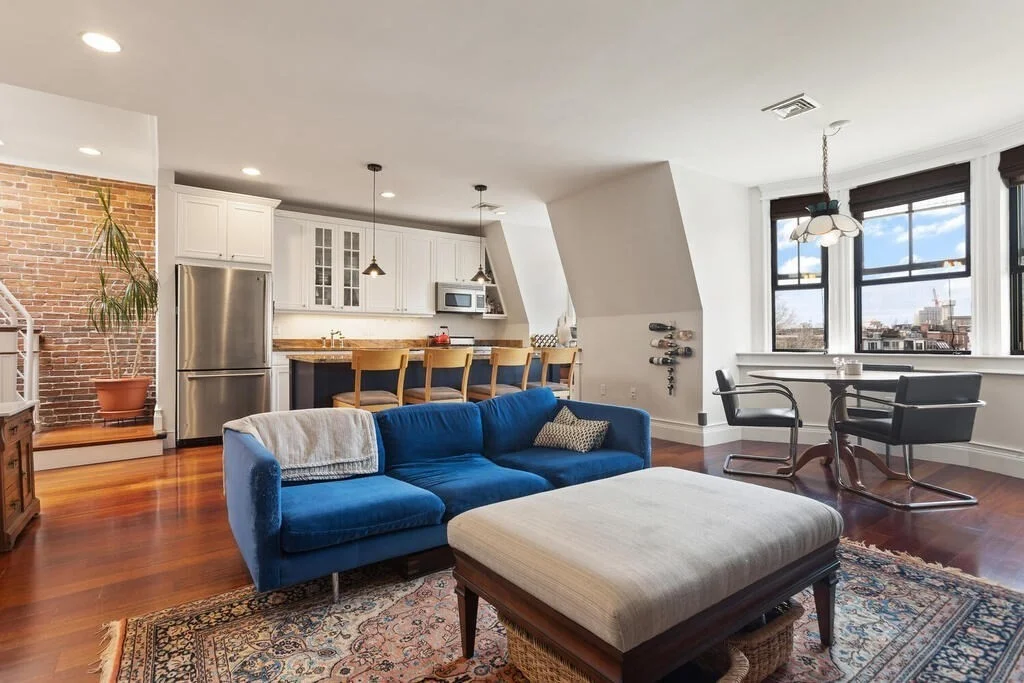 2 bed, 1 bath apartment for rent at 676 Tremont St Unit 5, South End — photo 5 of 27
