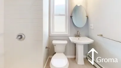 3 bed, 1 bath apartment for rent at 677 Bennington St Unit 1, East Boston — photo 5 of 6