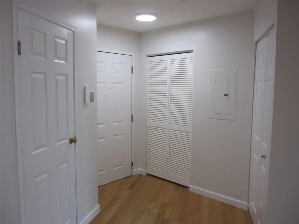 1 bed, 1 bath apartment for rent at 677 Quincy Shore Dr Unit 110, Quincy — photo 18 of 26