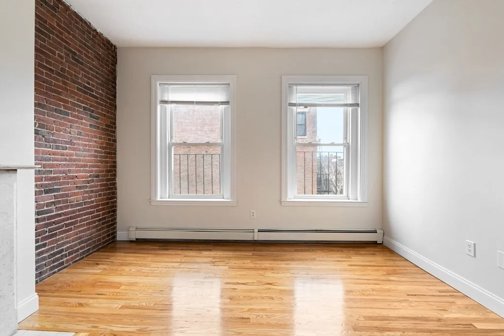 3 bed, 1 bath apartment for rent at 678 Tremont St Unit 3, South End — photo 8 of 18