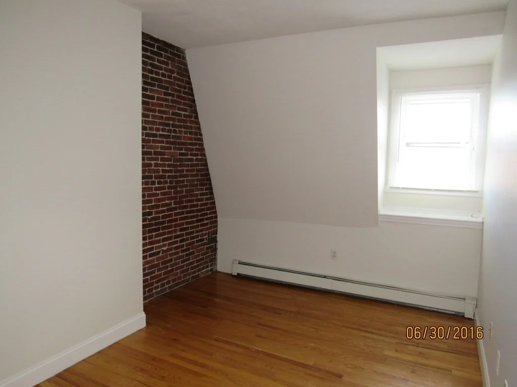 2 bed, 1 bath apartment for rent at 678 Tremont St Unit 4, South End — photo 6 of 13