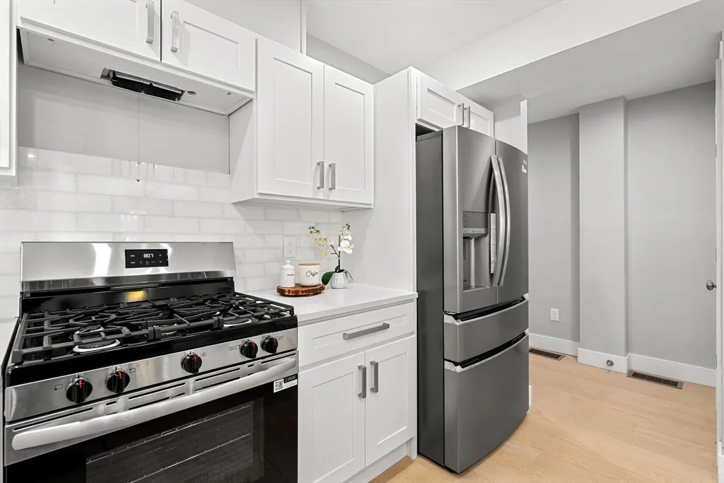 2 bed, 1 bath apartment for rent at 679-683 Columbia Rd Unit 1, Dorchester — photo 11 of 31
