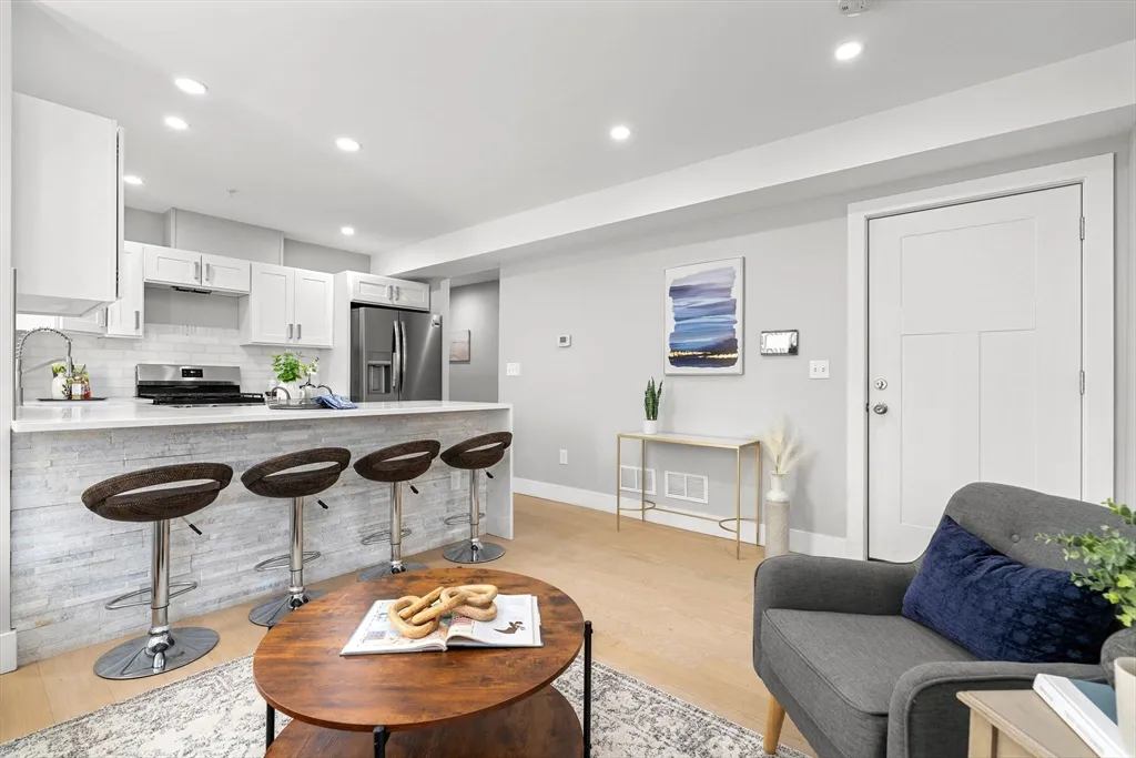 2 bed, 1 bath apartment for rent at 679-683 Columbia Rd Unit 1, Dorchester — photo 5 of 31
