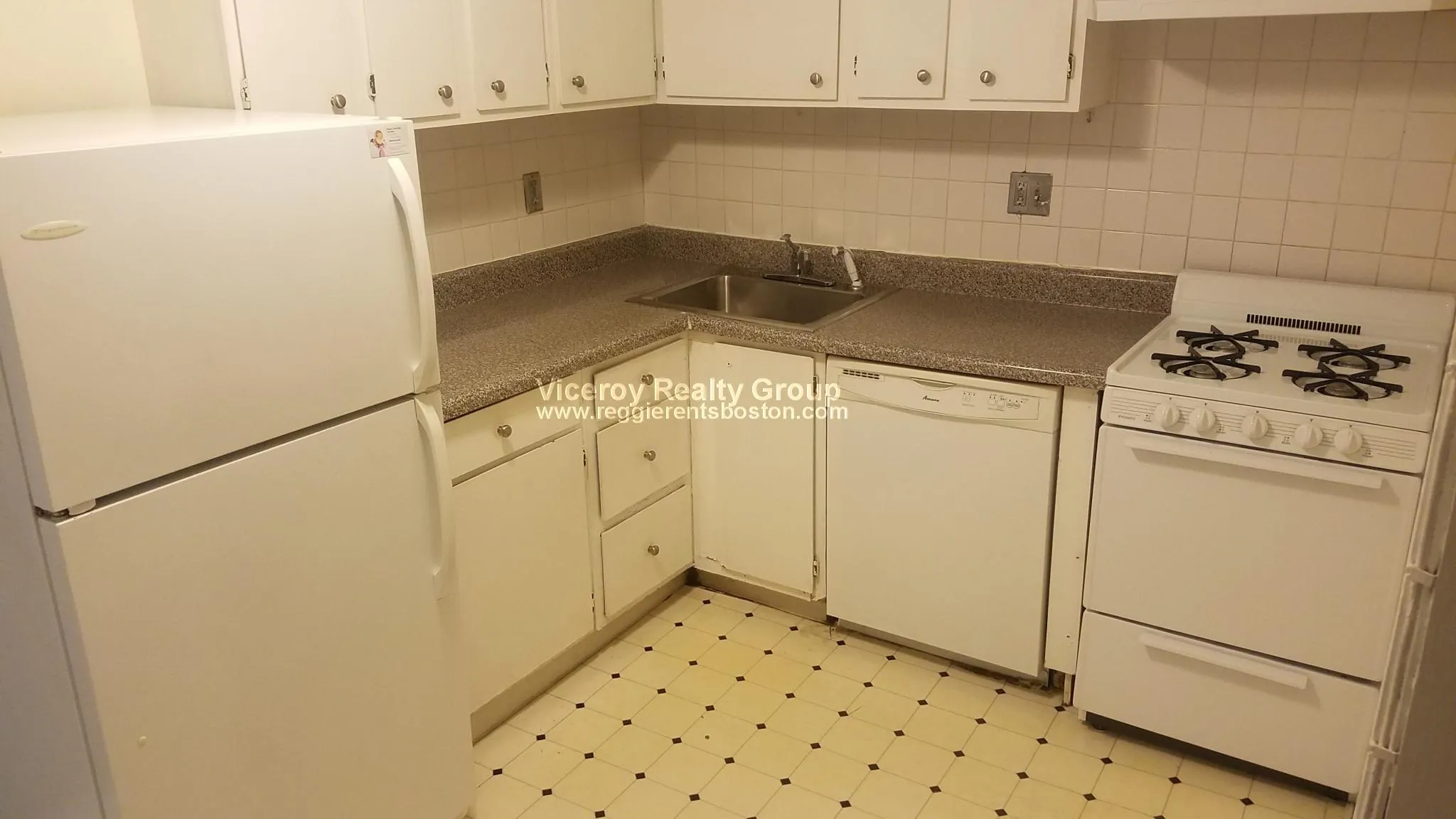 1 bed, 1 bath apartment for rent at 679 Massachusetts Ave Unit 1, Roxbury — photo 2 of 9