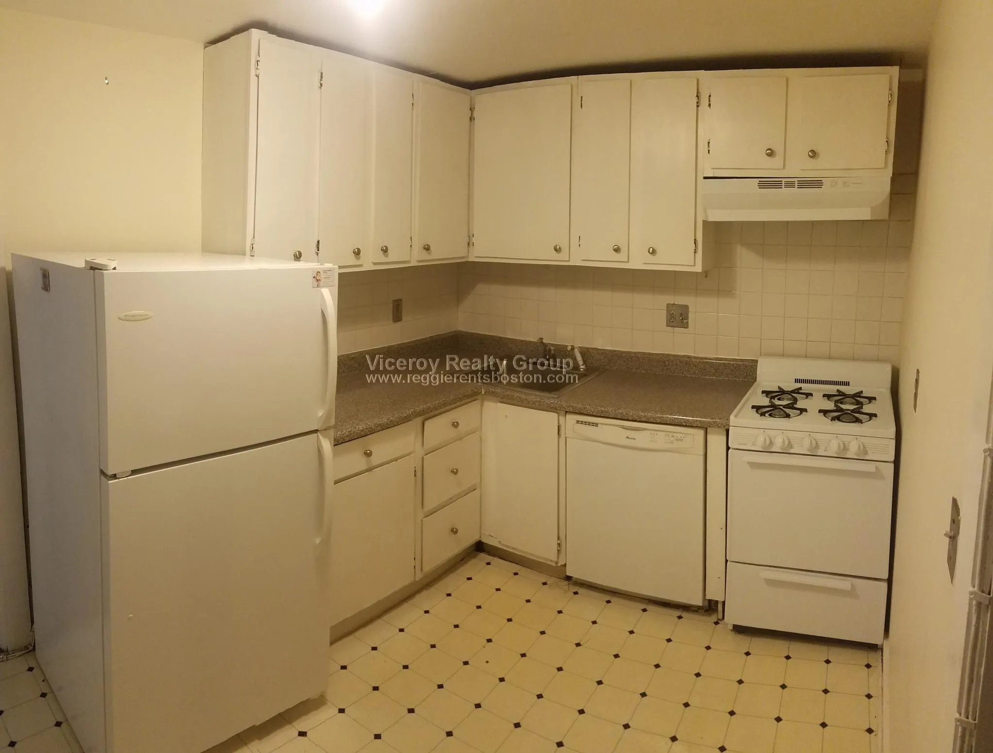 1 bed, 1 bath apartment for rent at 679 Massachusetts Ave Unit 1, Roxbury — photo 1 of 9