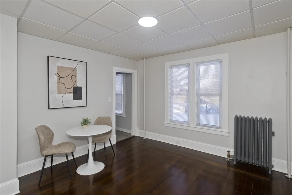 3 bed, 1 bath apartment for rent at 68-70 Ottawa St Unit 68, Agawam — photo 7 of 39