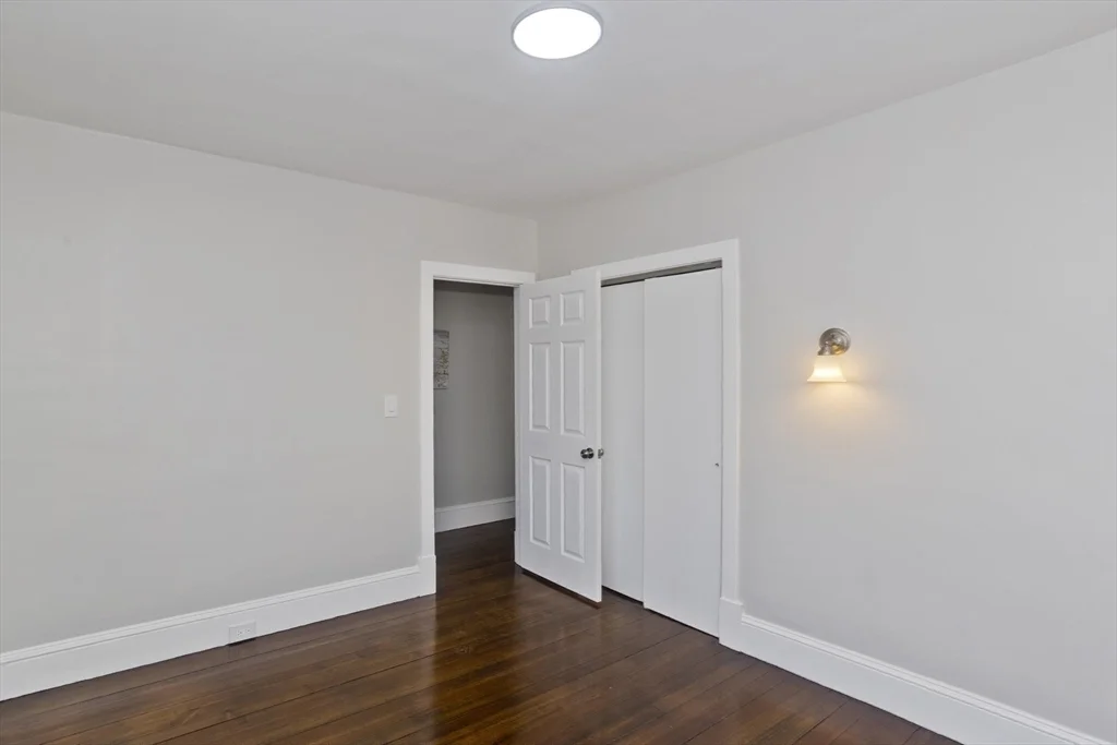 3 bed, 1 bath apartment for rent at 68-70 Ottawa St Unit 68, Agawam — photo 29 of 39