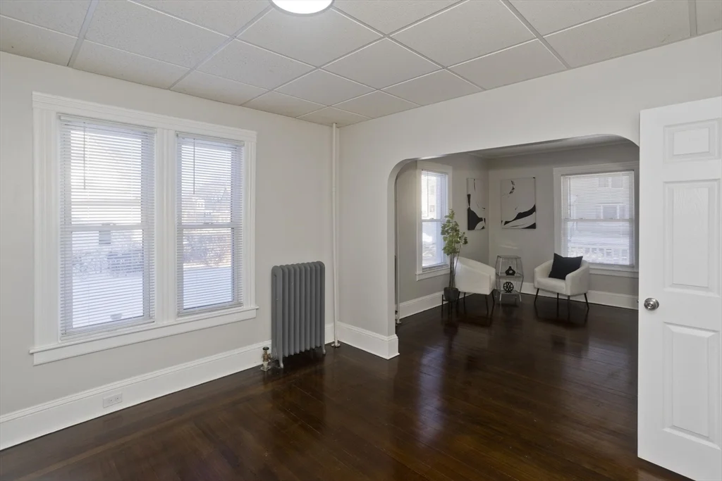 3 bed, 1 bath apartment for rent at 68-70 Ottawa St Unit 68, Agawam — photo 8 of 39