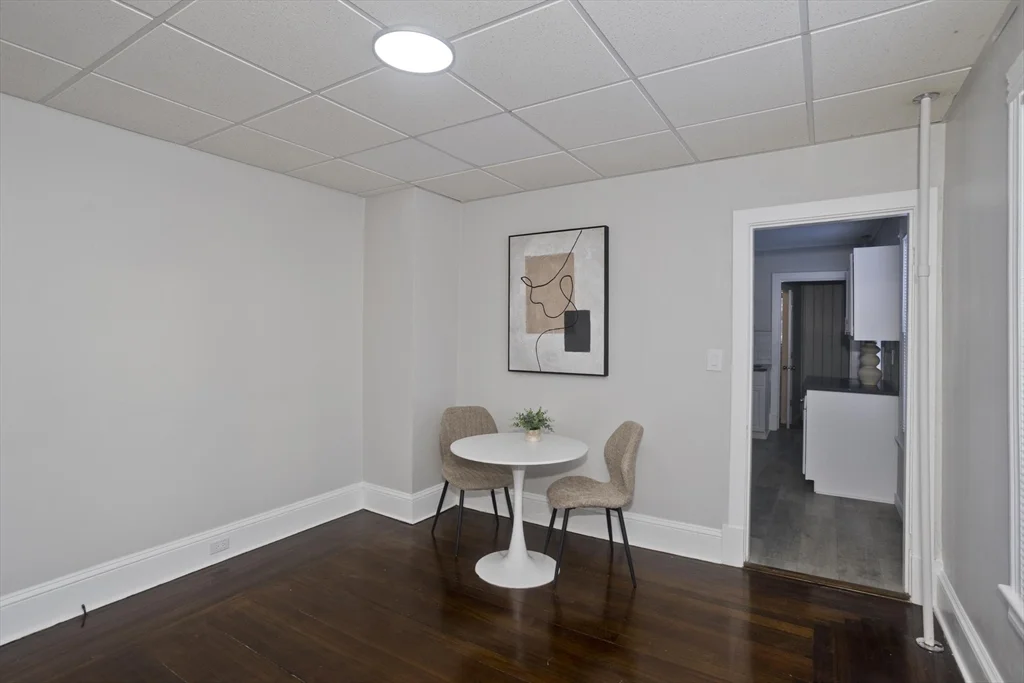 3 bed, 1 bath apartment for rent at 68-70 Ottawa St Unit 68, Agawam — photo 9 of 39