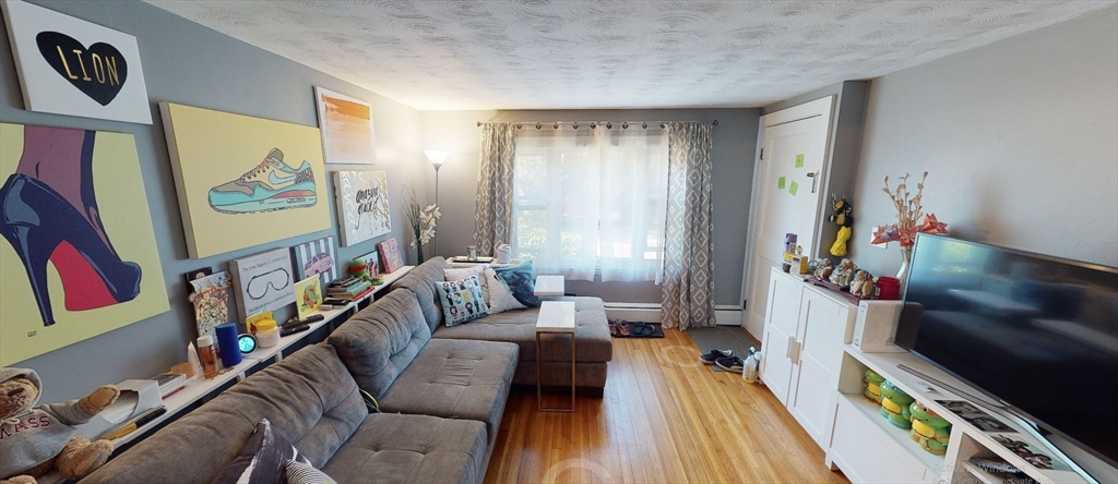 2 bed, 1 bath apartment for rent at 68 Aldrich Rd Unit A, Watertown — photo 4 of 8