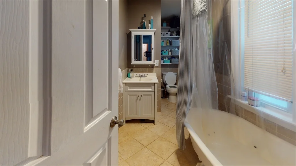 2 bed, 1 bath apartment for rent at 68 Allston St Unit 1, Cambridge — photo 7 of 8