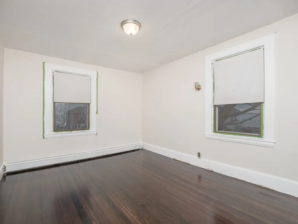 4 bed, 1 bath apartment for rent at 68 Apthorp, Quincy — photo 18 of 30