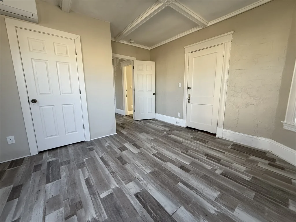 4 bed, 1 bath apartment for rent at 68 Ash St Unit 1, Brockton — photo 5 of 15