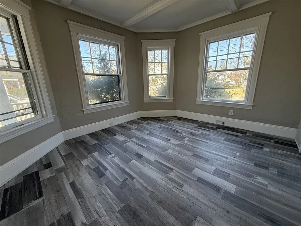 4 bed, 1 bath apartment for rent at 68 Ash St Unit 1, Brockton — photo 4 of 15