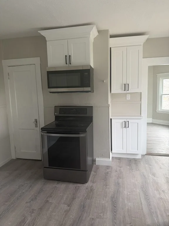 5 bed, 1 bath apartment for rent at 68 Ash St Unit 2, Brockton — photo 7 of 19