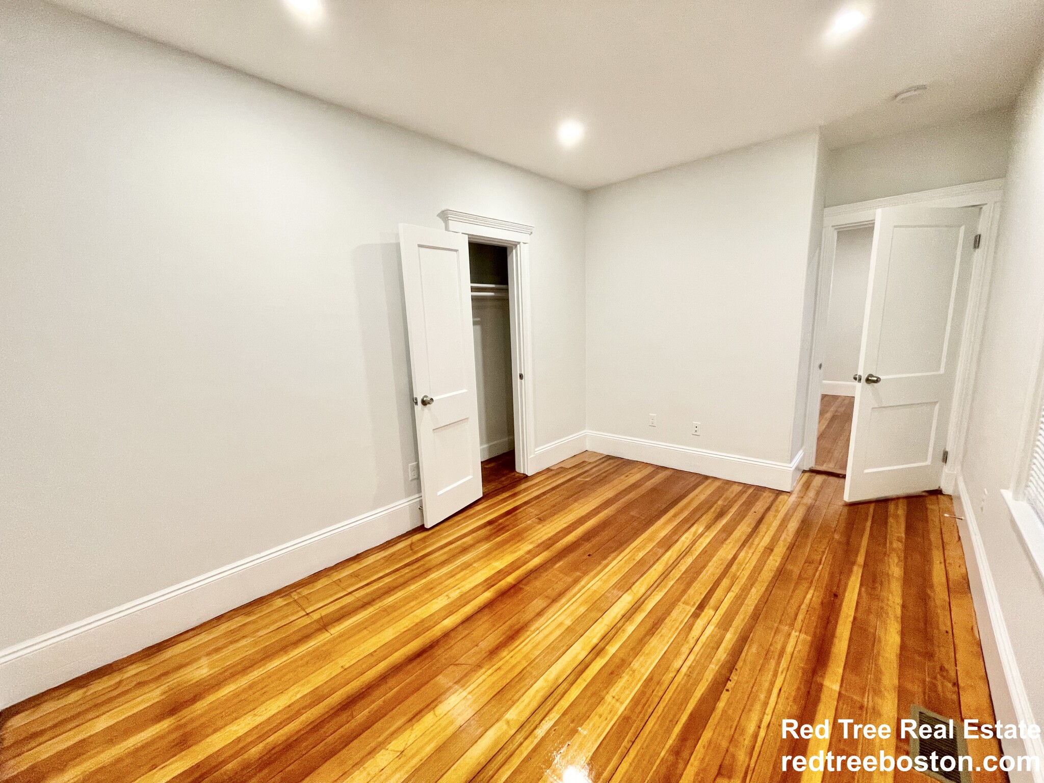 3 bed, 1 bath apartment for rent at 68 Bakersfield St Unit 1, Dorchester — photo 10 of 21
