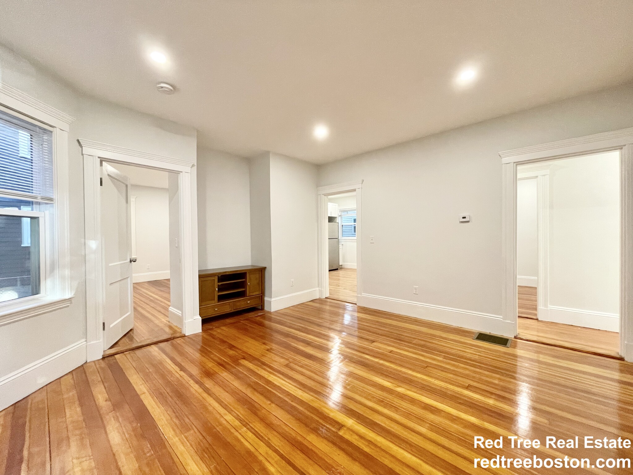 3 bed, 1 bath apartment for rent at 68 Bakersfield St Unit 1, Dorchester — photo 6 of 21