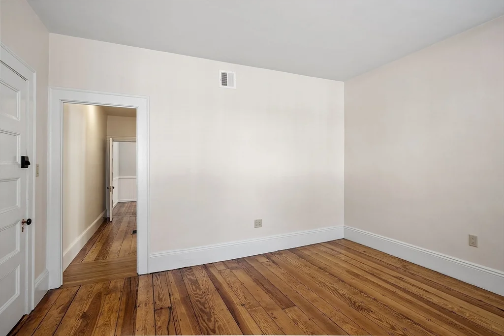 1 bed, 1 bath apartment for rent at 68 Banks St Unit 1A, Cambridge — photo 6 of 16