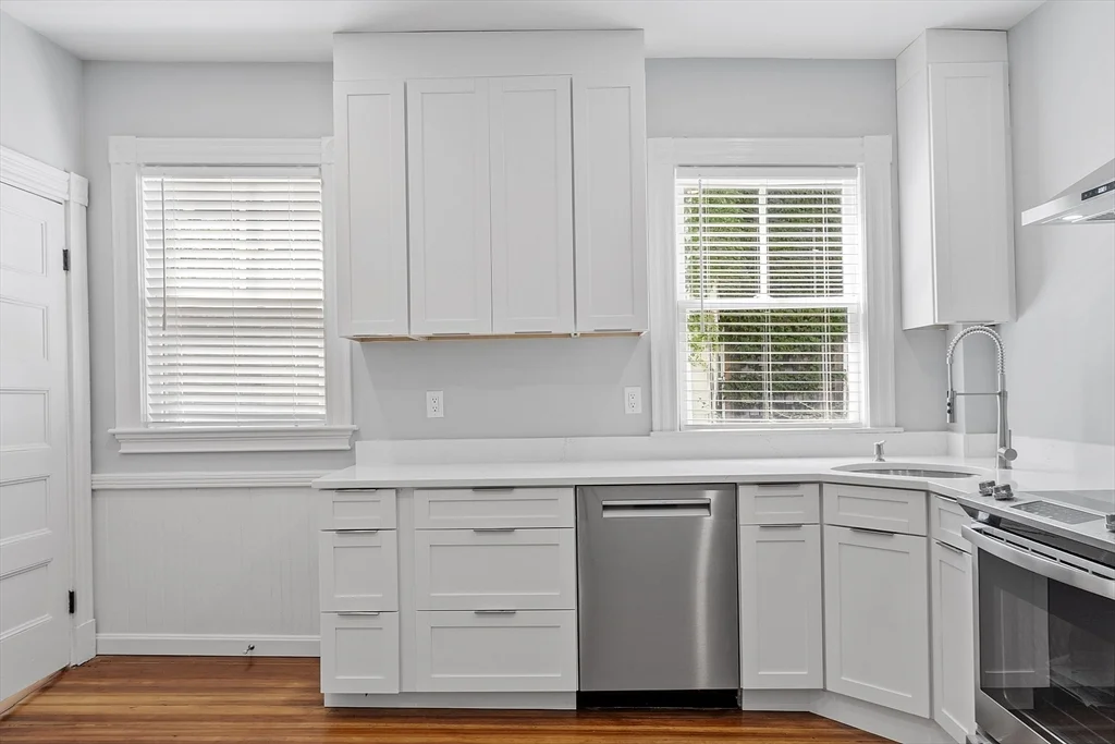 1 bed, 1 bath apartment for rent at 68 Banks St Unit 1A, Cambridge — photo 9 of 16