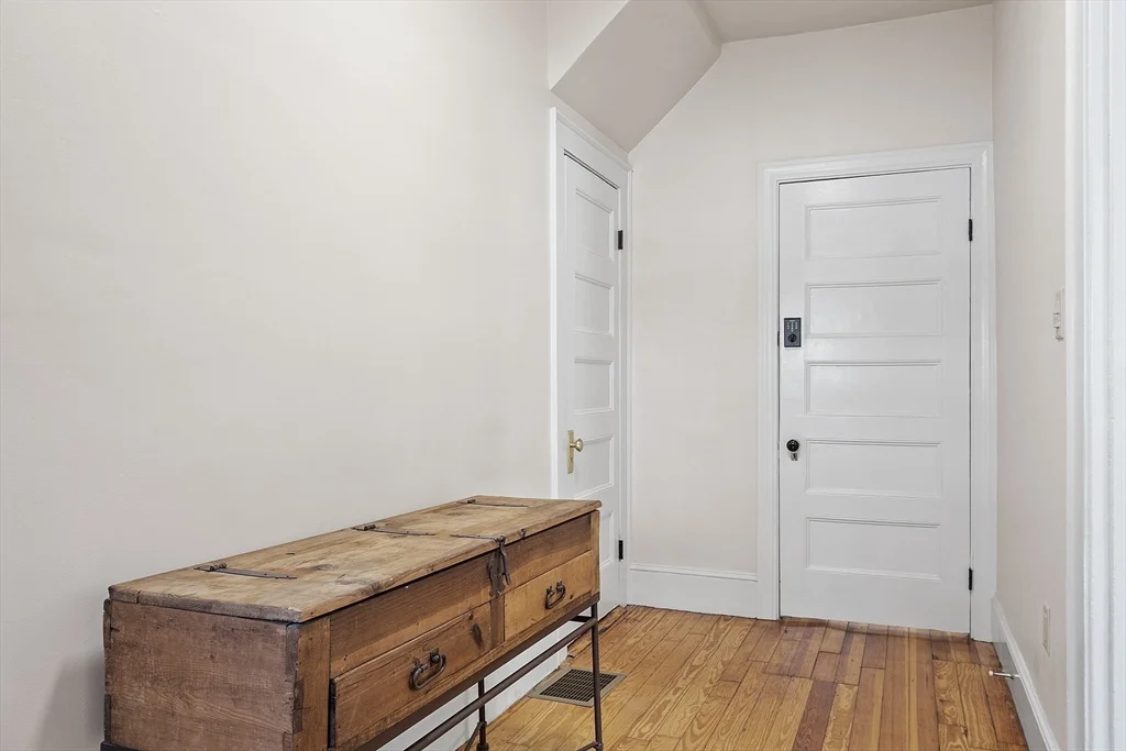 1 bed, 1 bath apartment for rent at 68 Banks St Unit 1A, Cambridge — photo 15 of 16