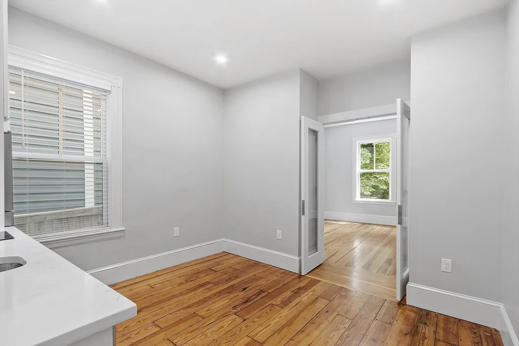 1 bed, 1 bath apartment for rent at 68 Banks St Unit 1B, Cambridge — photo 6 of 16