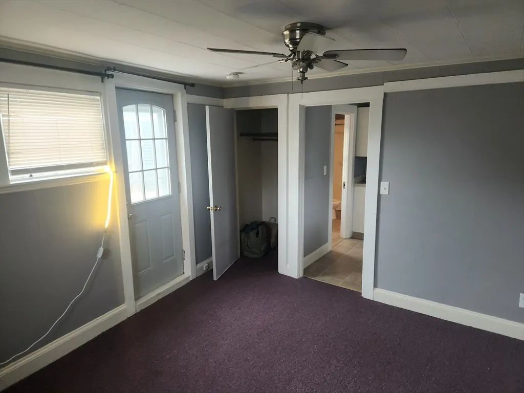 1 bed, 1 bath apartment for rent at 68 Beach Rd Unit 2, Winthrop Beach