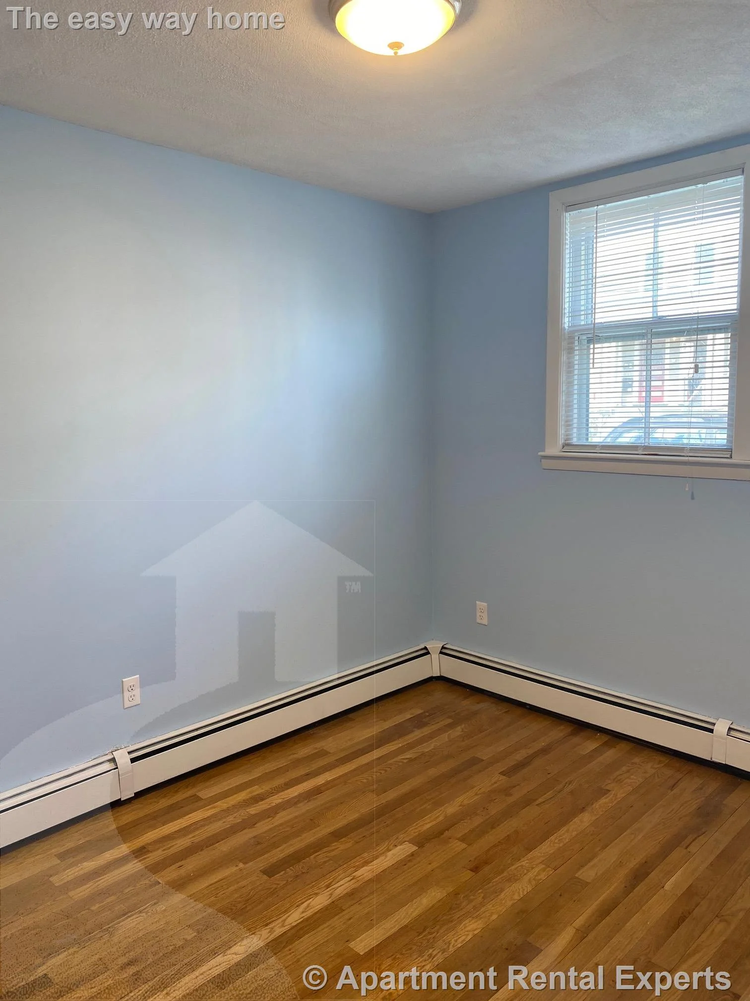 4 bed, 2 bath apartment for rent at 68 Beacon St Unit 2, Union Square — photo 3 of 7