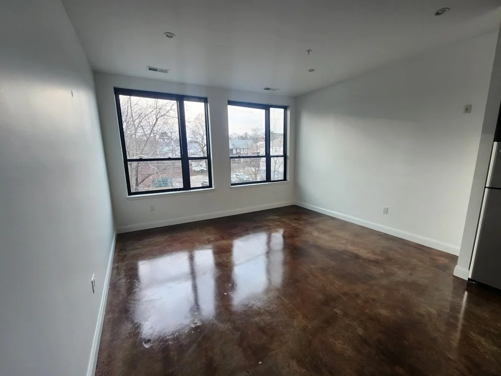 1 bed, 1 bath apartment for rent at 68 Beale St Unit 208, Quincy — photo 2 of 12