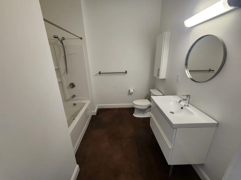 1 bed, 1 bath apartment for rent at 68 Beale St Unit 208, Quincy — photo 10 of 12