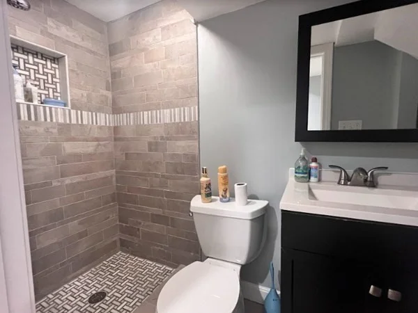 3 bed, 2 bath apartment for rent at 68 Bow Rd, Newton — photo 8 of 12