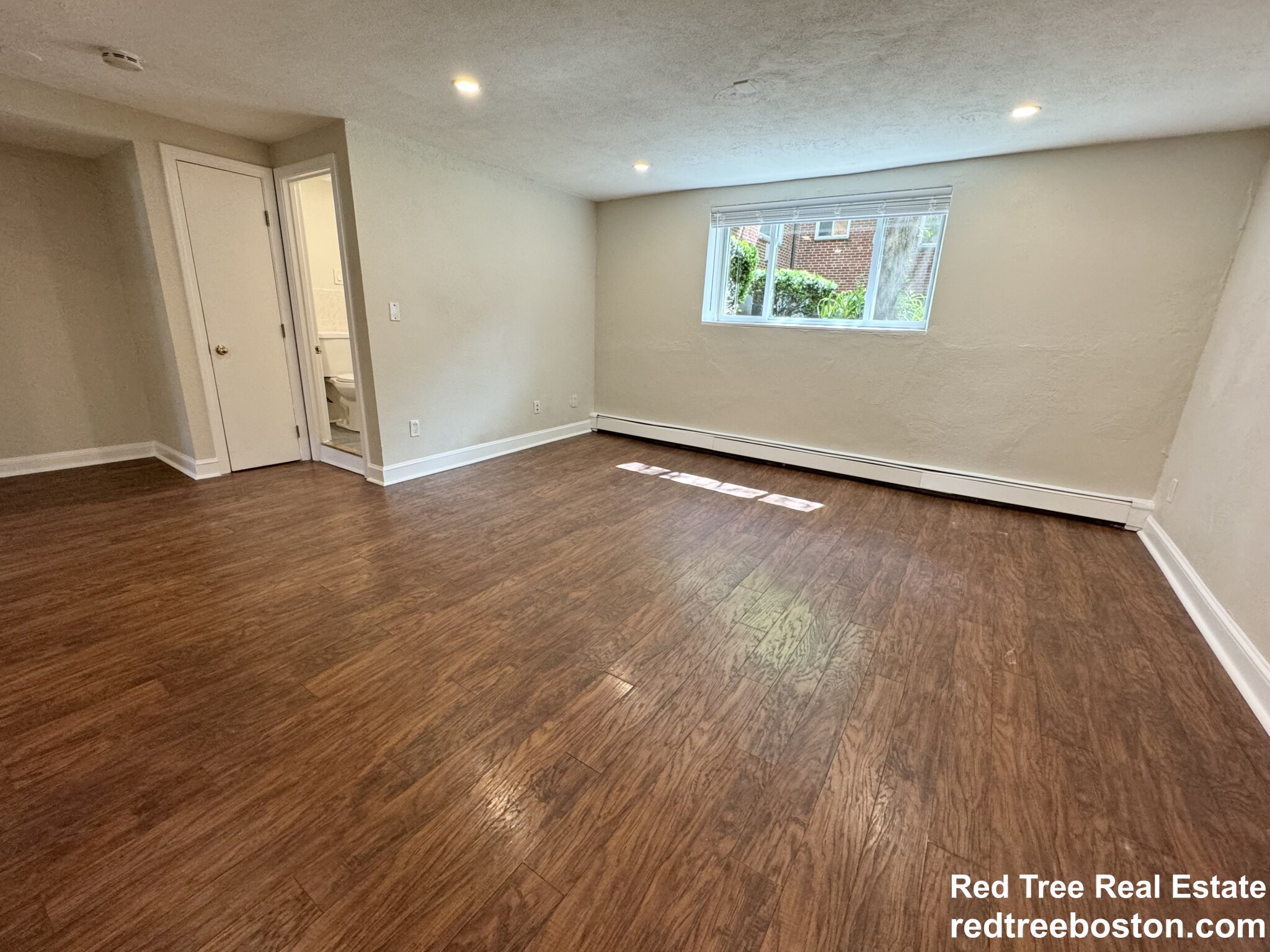 1 bed, 1 bath apartment for rent at 68 Bryon Rd Unit 2, West Roxbury — photo 5 of 14