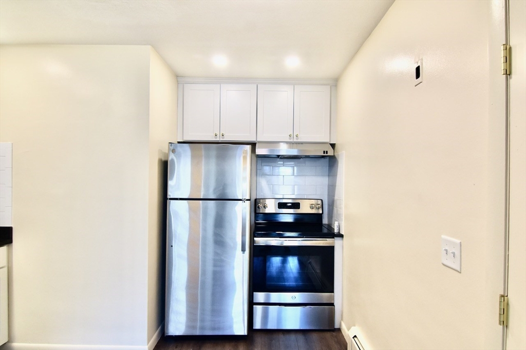 1 bed, 1 bath apartment for rent at 68 Butler St Unit B8, Dorchester — photo 6 of 16
