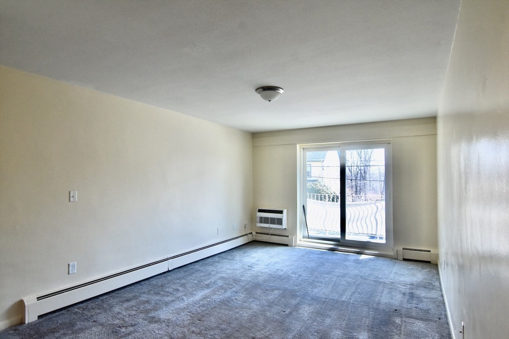 1 bed, 1 bath apartment for rent at 68 Butler St Unit B8, Dorchester — photo 4 of 16