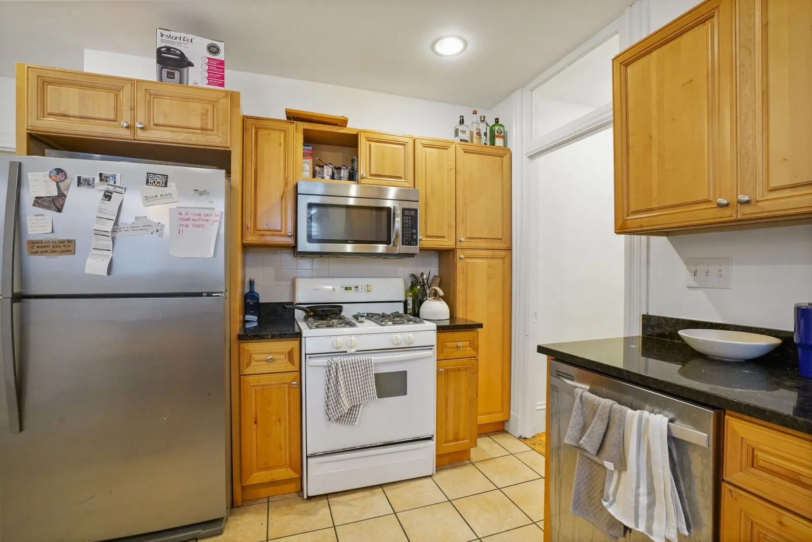 3 bed, 1 bath apartment for rent at 68 Calumet St Unit 1, Mission Hill — photo 28 of 37
