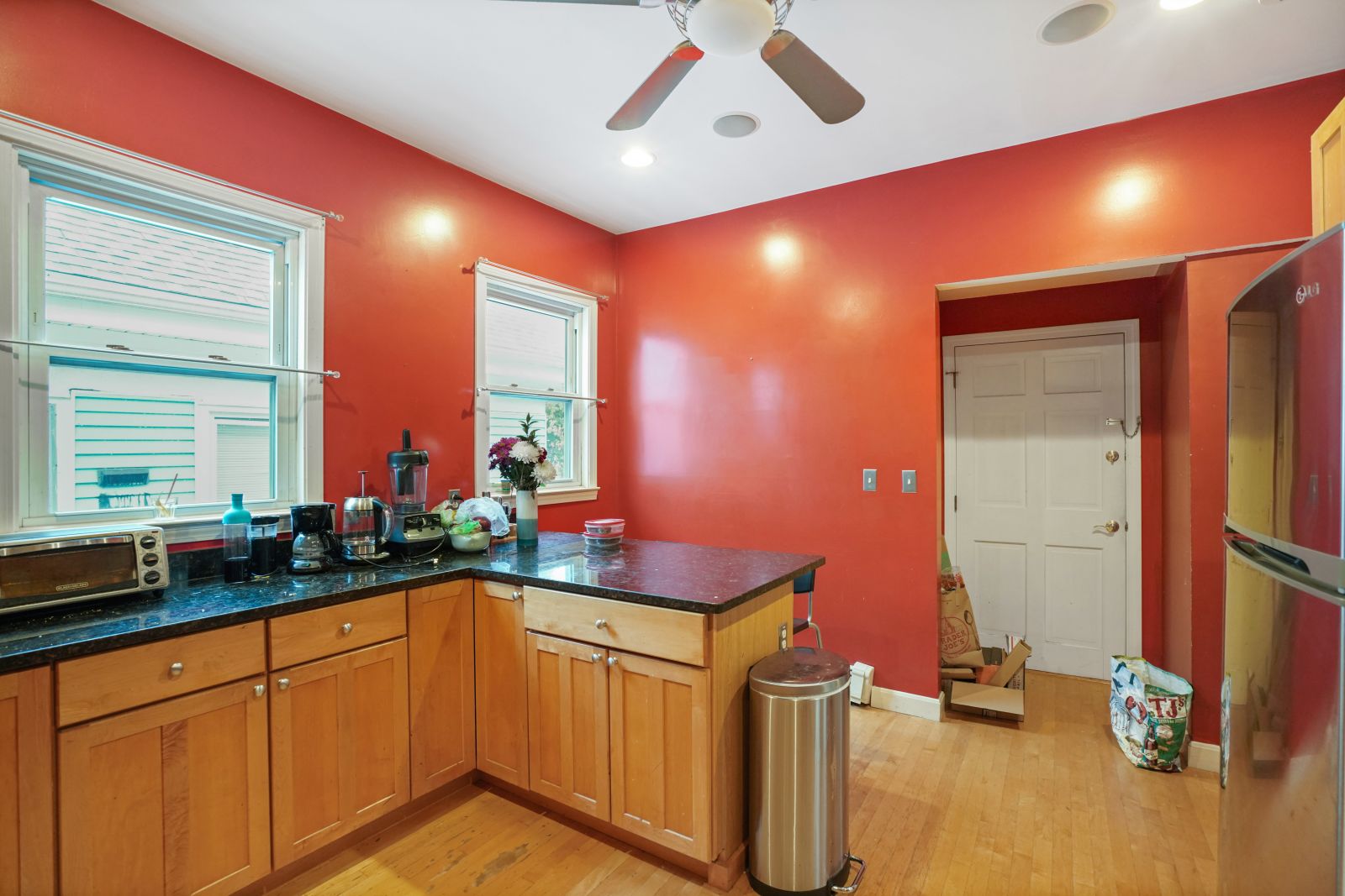 4 bed, 1 bath apartment for rent at 68 Calumet St Unit 2, Mission Hill — photo 21 of 41