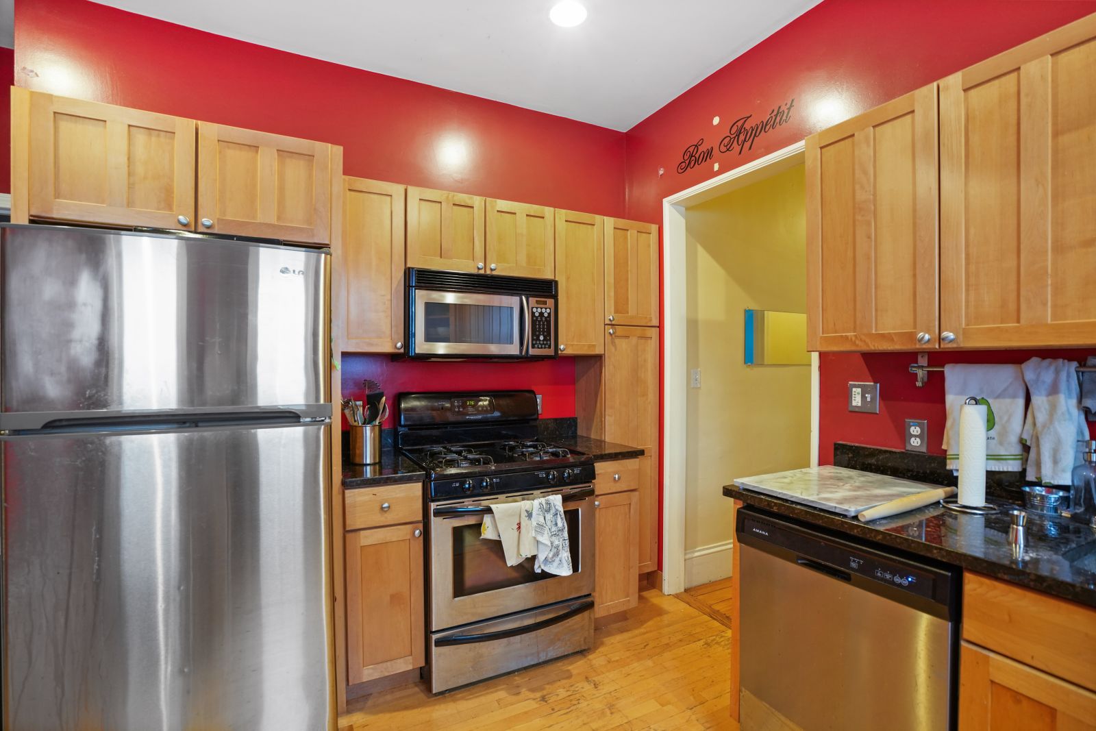 4 bed, 1 bath apartment for rent at 68 Calumet St Unit 4, Mission Hill — photo 15 of 41