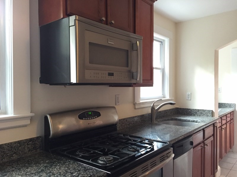 2 bed, 1 bath apartment for rent at 68 Colborne Rd Unit 68, Brighton — photo 17 of 19