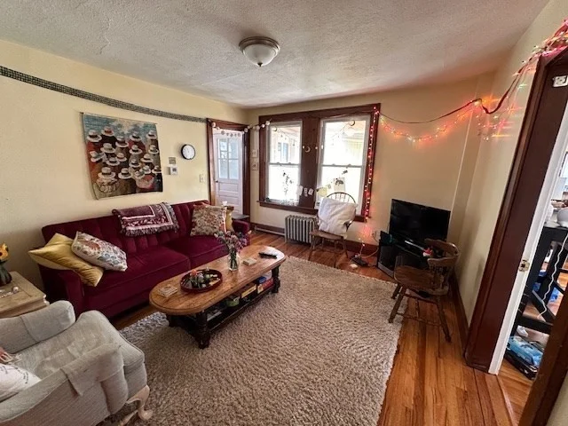 3 bed, 1 bath apartment for rent at 68 Conz St Unit 2, Northampton — photo 3 of 11