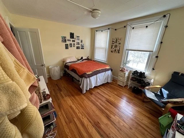 3 bed, 1 bath apartment for rent at 68 Conz St Unit 2, Northampton — photo 6 of 11