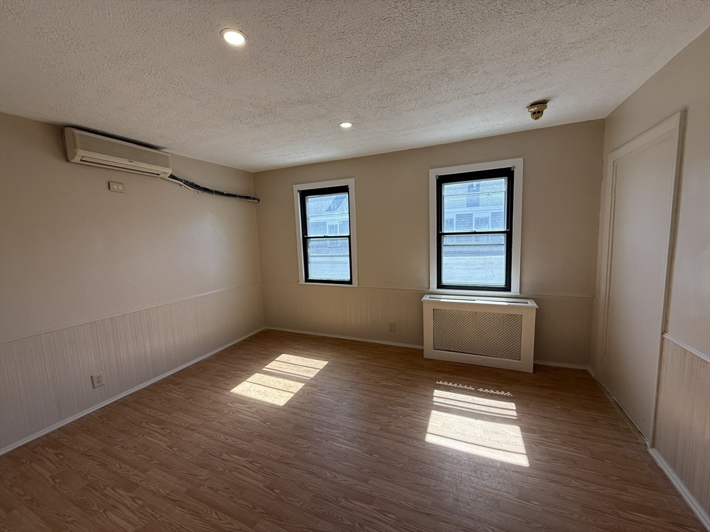 2 bed, 2 bath apartment for rent at 68 Court St Unit 2, Plymouth — photo 15 of 26